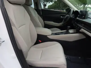 Honda Accord 2025 LX 4dr Sedán