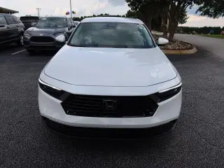 Honda Accord 2025 LX 4dr Sedán