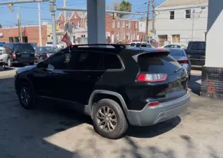 2019 Jeep Cherokee