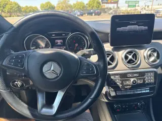 Mercedes-Benz GLA 2019