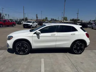 Mercedes-Benz GLA 2019