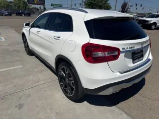 Mercedes-Benz GLA 2019