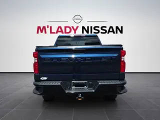 Chevrolet Silverado 1500 2023 4x4 Custom Trail Boss 4dr Crew Cab 5.8 ft. SB