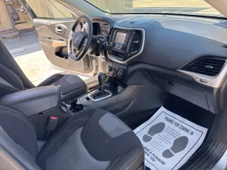 Jeep Cherokee 2018