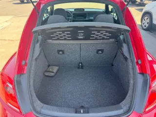 Volkswagen Beetle 2012
