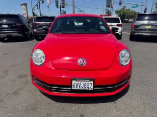 Volkswagen Beetle 2012