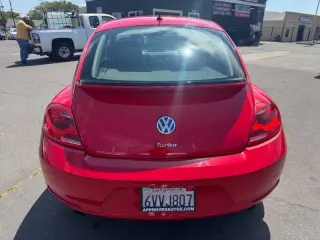 Volkswagen Beetle 2012