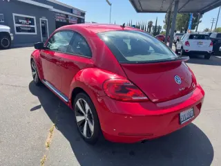 Volkswagen Beetle 2012