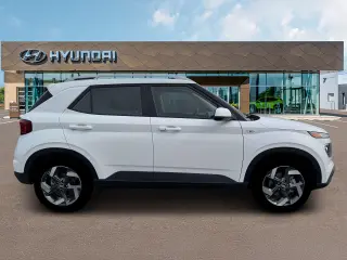 Hyundai VENUE 2026 SEL 4dr Crossover
