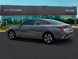Hyundai ELANTRA 2024 SEL 4dr Sedán