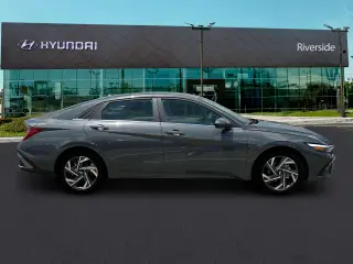 Hyundai ELANTRA 2024 SEL 4dr Sedán