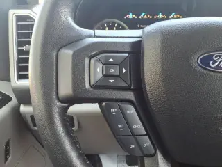 Ford F-150 2017 4x4 XLT 4dr SuperCrew 6.5 ft. SB