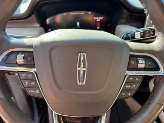 Lincoln Nautilus 2023 AWD Reserve 4dr SUV