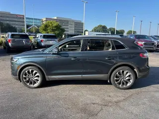 Lincoln Nautilus 2023 AWD Reserve 4dr SUV