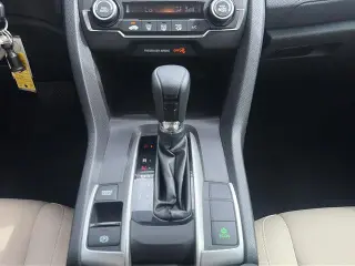Honda Civic 2021 LX 4dr Sedán