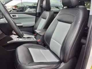 Ford Explorer 2023 AWD XLT 4dr SUV