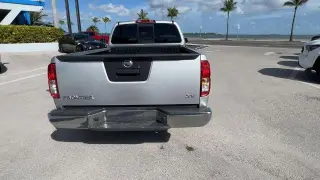 Nissan Frontier 2017 4x2 S 4dr King Cab 6.1 ft. SB 5M