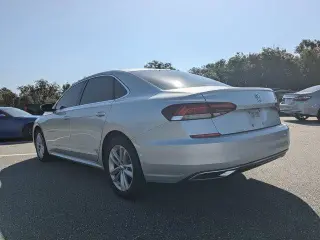 Volkswagen Passat 2020 SE 4dr Sedán