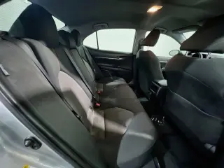 Toyota Camry 2018 LE 4dr Sedán