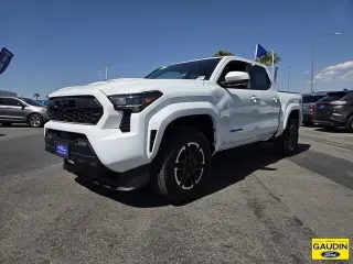 Toyota Tacoma 2026 4x4 TRD Sport 4dr Double Cab 6.1 ft LB