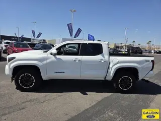 Toyota Tacoma 2026 4x4 TRD Sport 4dr Double Cab 6.1 ft LB