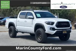 Toyota Tacoma 2019 4x4 TRD Off-Road 4dr Double Cab 5.0 ft SB 6A