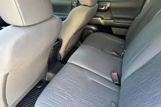 Toyota Tacoma 2019 4x4 TRD Off-Road 4dr Double Cab 5.0 ft SB 6A