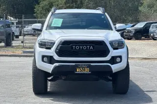 Toyota Tacoma 2019 4x4 TRD Off-Road 4dr Double Cab 5.0 ft SB 6A