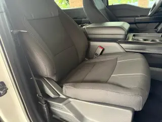 Ford F-150 2017 4x4 XLT 4dr SuperCrew 5.5 ft. SB