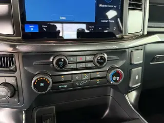 Ford F-150 2017 4x4 XLT 4dr SuperCrew 5.5 ft. SB