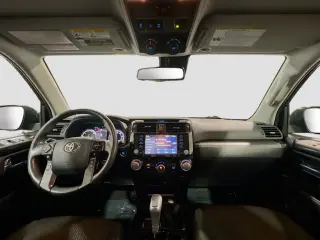 Toyota 4Runner 2022 4x4 TRD Off-Road SUV 4 puertas