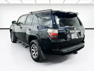 Toyota 4Runner 2022 4x4 TRD Off-Road SUV 4 puertas