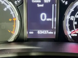 Toyota 4Runner 2022 4x4 TRD Off-Road SUV 4 puertas