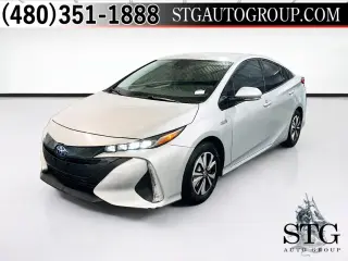 Toyota Prius Prime 2017 Plus 4 Hatchback