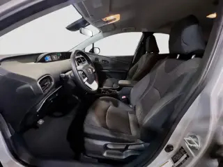 Toyota Prius Prime 2017 Plus 4 Hatchback