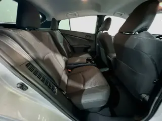 Toyota Prius Prime 2017 Plus 4 Hatchback