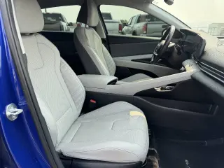 2023 Hyundai Elantra Hybrid
