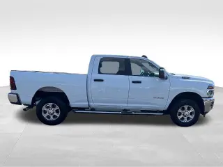 Ram 2500 2026 4x4 Big Horn 4dr Crew Cab 6.3 ft. SB Pickup