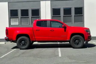 Chevrolet Colorado 2017 4x2 LT 4 puertas cabina completa 5 pies SB