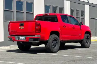 Chevrolet Colorado 2017 4x2 LT 4 puertas cabina completa 5 pies SB