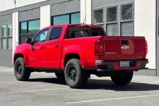 Chevrolet Colorado 2017 4x2 LT 4 puertas cabina completa 5 pies SB