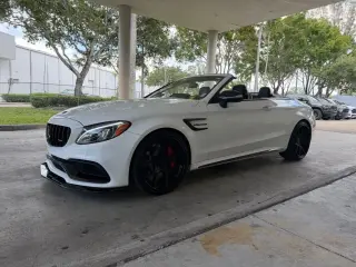 Mercedes-Benz Clase C 2017 AMG C 63 S 2dr Convertible
