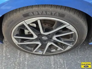 Nissan Sentra 2025 SR 4dr Sedán