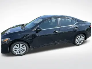 Nissan Sentra 2025 S 4dr Sedán