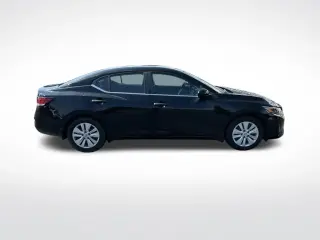 Nissan Sentra 2025 S 4dr Sedán