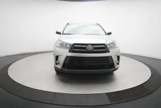 Toyota Highlander 2018 AWD XLE 4dr SUV
