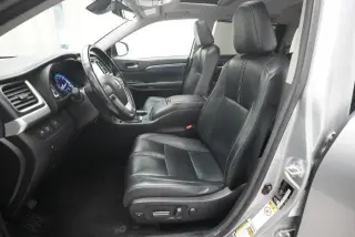 Toyota Highlander 2018 AWD XLE 4dr SUV