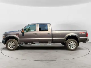 Ford F-350 Super Duty 2008 XL 4dr Crew Cab 4WD SB