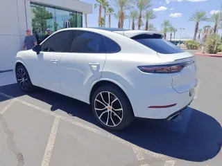 Porsche Cayenne 2022 AWD Coupe 4dr SUV
