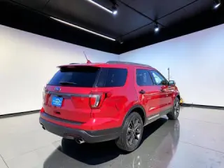2019 Ford Explorer